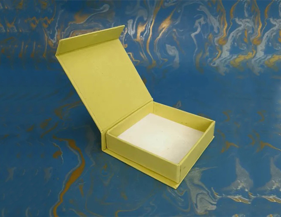 Flip Top Boxes